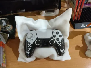 Soporte Mando PS5 Almohada