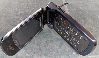 Samsung SGH-J400 Azul Marino