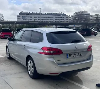 Peugeot 308 SW 2016