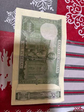 Billetes antiguos Pesetas España 100 perfectos.