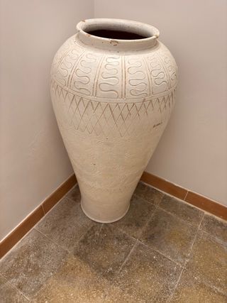 Jarrón grande de cerámica marfil