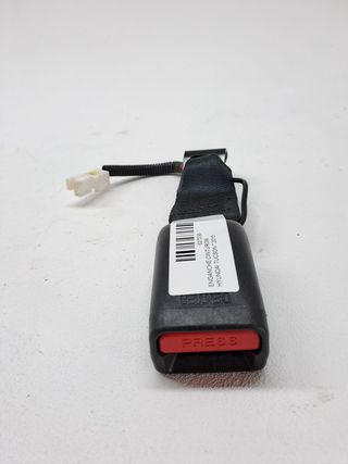ENGANCHE CINTURON HYUNDAI TUCSON (2)