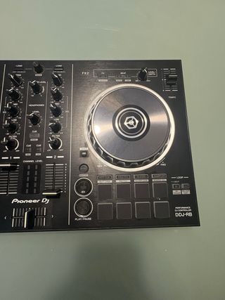 Pioneer DDJ‑RB – Tu entrada profesional al DJ
