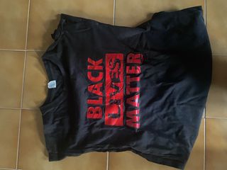 Camiseta Black Lives Matter Negra y Roja