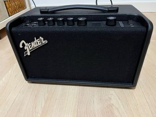 Amplificador Guitarra Fender Mustang LT40S