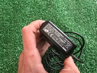 Cargador Nintendo Game Boy SP