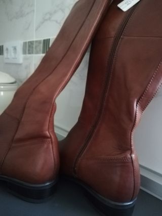 Botas de piel de alta calidad talla 38 sin estrena