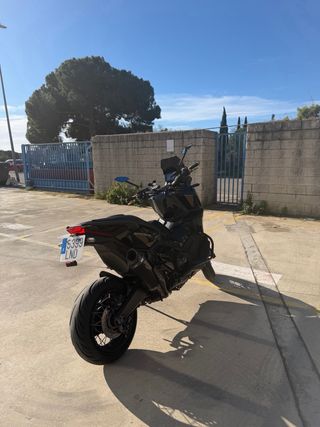 Honda X-ADV 750 2022 Automática