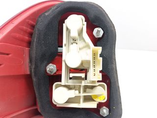 PILOTO TRASERO DERECHO BMW SERIE 3 (E21)