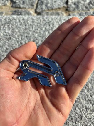 3 Insignias Seat FR Maletero Aletas Nuevas