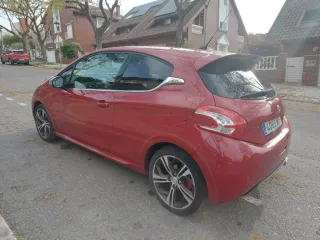 Peugeot 208 GTI ACEPTO CAMBIO POR 4X4