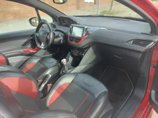 Peugeot 208 GTI ACEPTO CAMBIO POR 4X4