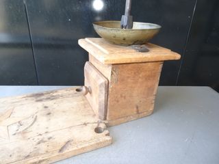 Antiguo Molinillo Café Marquetería S-XIX