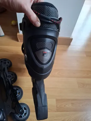 Patines FILA Talla 46 + Protecciones + Bolsa