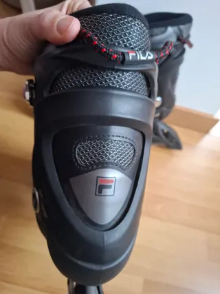 Patines FILA Talla 46 + Protecciones + Bolsa