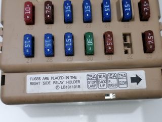 CAJA RELES / FUSIBLES SUBARU IMPREZA G12 (4)