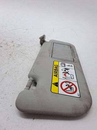 PARASOL DERECHO TOYOTA YARIS (8)