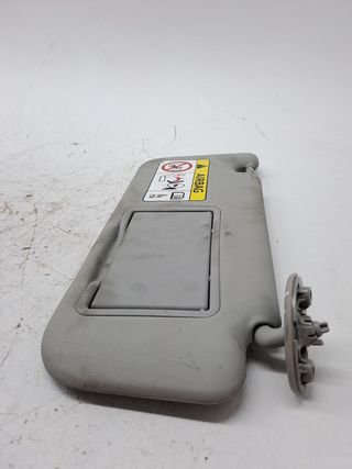 PARASOL DERECHO TOYOTA YARIS (8)