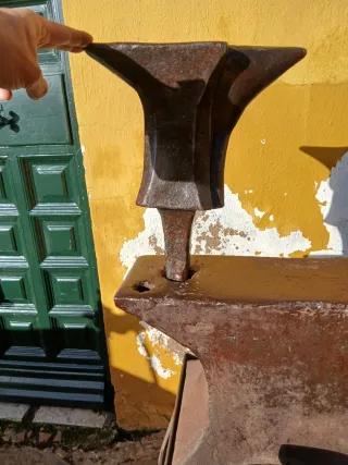 Yunque antiguo 24 kg