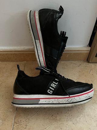 Deportivas Mujer Negras con Plataforma