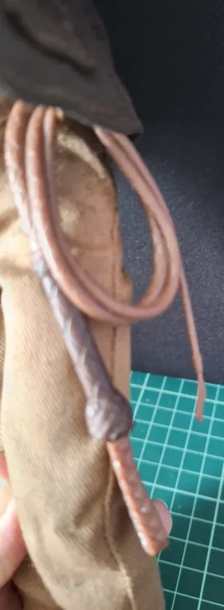 Figura Indiana Jones interactiva que habla de Acci