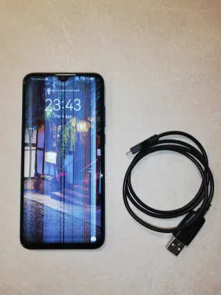 Huawei P smart 2019 Smartphone