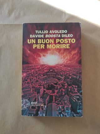 Libro un buon posto per morire Einaudi