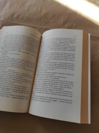 Libro un buon posto per morire Einaudi