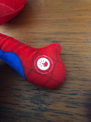 Set spider man .peluche parlante cappello e