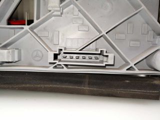 PILOTO TRASERO IZQUIERDO MERCEDES-BENZ CLASE C (W204) BERLIN