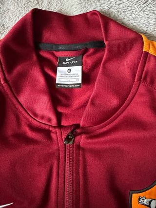 Sudadera Nike Roma Roja