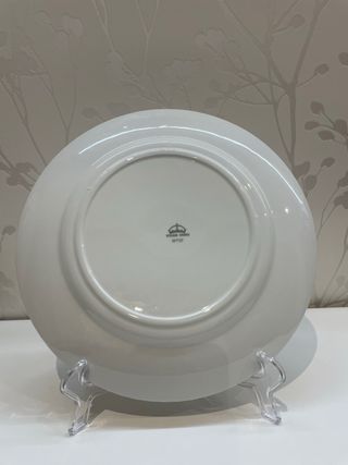 Plato Vintage Pontesa Spanish Crown Iristone