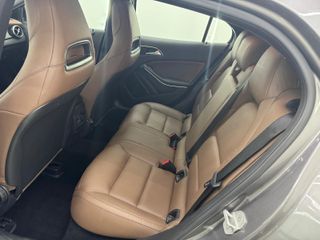 Mercedes-Benz GLA 220 CDI AMG LINE