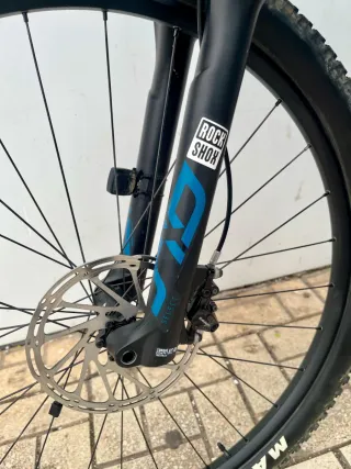 Bicicleta Ghost Lector carbono