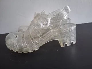 Sandalias pescador tacón plateadas