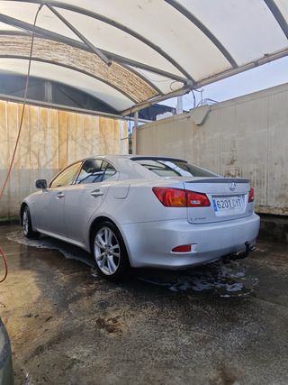 Lexus IS 2005