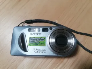 Cámara Digital Sony Cyber-shot DSC-P8 Azul