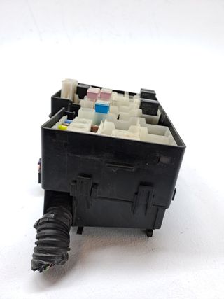 CAJA RELES / FUSIBLES FORD C-MAX (2)