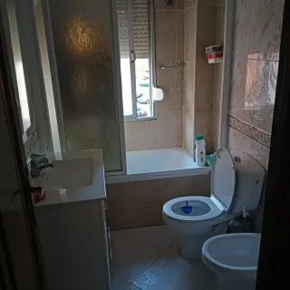 Se renta habitacion  matrimonial persona seria