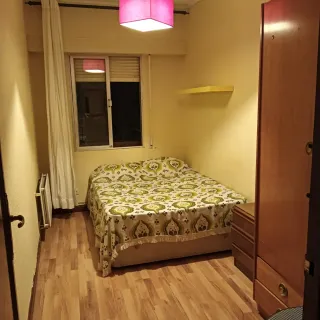 Se renta habitacion  matrimonial persona seria