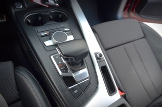 Audi A4 S-Line 190cv Quattro S-Tronic+Navegacion