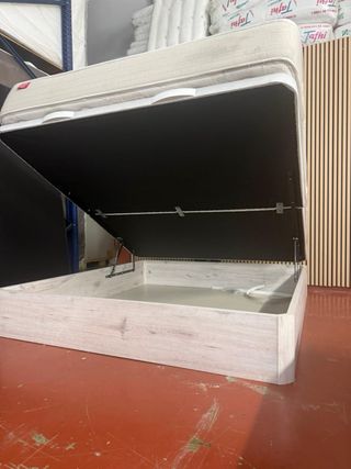 CANAPE Y COLCHON PIKOLIN  VISCO 180x190