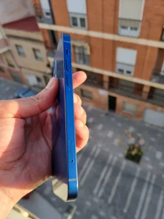 iPhone 12 Azul