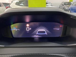 Peugeot 208 Allure Hybrid 1.2 100CV eDCS6 MHEV!!!!