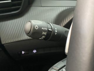 Peugeot 208 Allure Hybrid 1.2 100CV eDCS6 MHEV!!!!