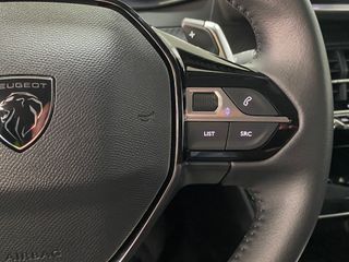 Peugeot 208 Allure Hybrid 1.2 100CV eDCS6 MHEV!!!!