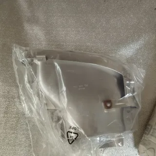 Embellecedor Tubo Mercedes Benz Nuevo