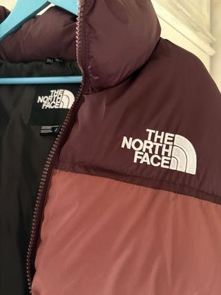 Chaqueta The North Face Morada