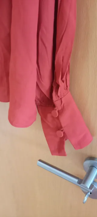 Blusa Vermelha manga comprida