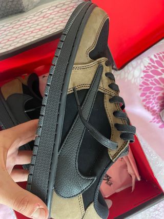 Nike Air Jordan Low OG Marrón y Negro